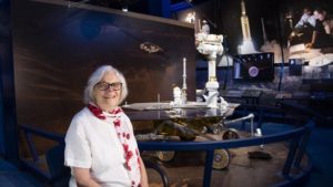 Sue Finley di Lab NASA