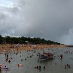 Berenang di Pantai Mertasari