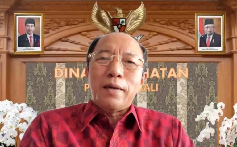 Kepala Dinas Kesehatan Provinsi Bali Ketut Suarjaya