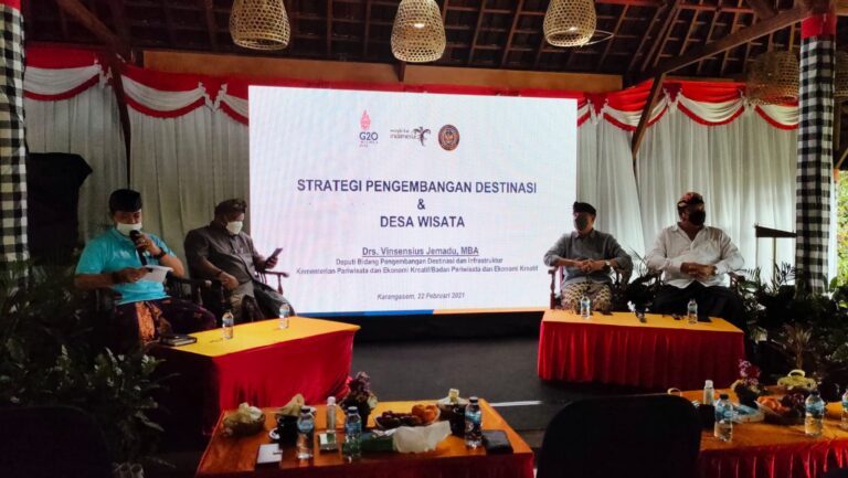 FGD di Desa Adat Penaban Karangasem