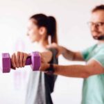 Resep Menua Anti Kendur dengan Latihan Dumbbell