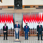 Presiden Joko Widodo menyampaikan keterangan di Bandara Internasional Soekarno-Hatta, Tangerang, Minggu, 26 Juni 2022, sebelum lepas landas menuju Munich, Jerman. Foto: BPMI Setpres/Laily Rachev