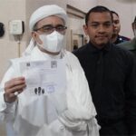 Habib Rizieq Shihab saat bebas. (foto: Ditjen PAS)