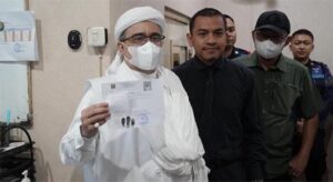 Habib Rizieq Shihab saat bebas. (foto: Ditjen PAS)