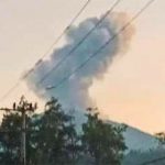 Gunung Raung erupsi