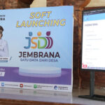 Bupati Jembrana I Nengah Tamba saat melakukan soft launching program JSDDD.