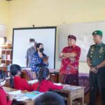 upati Tamba Sumbang Ruang Kelas SD 4 Melaya dari Charity Golf Turnamen