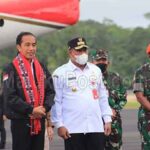 Presiden bersama Ibu Negara dan Rombongannya tiba di Bandara Batlayeri Saumlaki sore hari, disambut meriah oleh masyarakat KKT.