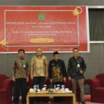 Anggota Komisi VIII Matindas Y. Manurung saat foto bersama usai Kegiatan 'Knowledge Sharing Layanan Sertifikasi Halal Self Declare' bersama dengan Badan Penyelenggara Jaminan Produk Halal (BPJPH).