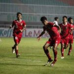 Arkhan Kaka Putra melakukan selebrasi setelah mencetak gol ke gawang Timnas U-17 Uni Emirat Arab dalam laga kualifikasi Grup B Piala Asia U-17 2023 di Stadion Pakansari, Kabupaten Bogor, Jawa Barat, Rabu (5/10/2022).