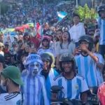Menyambut kemenangan Tim Argentina, warga Kota Ambon Konvoi di Jalan.(Foto: M-009)