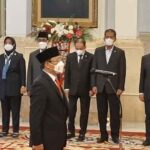 Presiden Jokowi melantik Mardiono sebagai Utusan Khusus Presiden.(Foto: Detik.com/Kanavino)