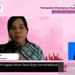 Wakil Ketua Komnas Perempuan Mariana Amiruddin dalam webinar Peringatan Hari Pahlawan Nasional 2022.