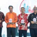 Pemkab Jembrana meraih penghargaan atas capaian penyelesaian penyusunan dokumen Masterplan Kota Cerdas (Smart City) tahun 2022 dari Kementrian Komunikasi dan Informatika Republik Indonesia.