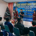 Wakil Bupati Jembrana, IGN Patriana Krisna menghadiri Perayaan Natal di Gereja Kristen Rahmani Injil Desa Pekutatan, Kec.Pekutatan, Senin (26/12). (Foto: Menitini/Humas)