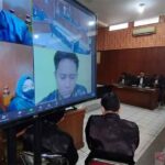 Terdakwa Doni Salmanan menjalani sidang vonis secara daring di PN Bale Bandung, Kabupaten Bandung, Jawa Barat, Kamis (15/12/2022).