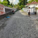 Kerusakan Jalan di Desa Suli sampai kearah Desa Tial dan Larike, Kecamatan Salahutu, Kabupaten Maluku Tengah. (Foto: Menitini/M-009)