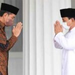 Presiden Jokowi bersilaturahmi dengan Menteri Pertahan Prabowo Subianto.