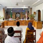 Pelaksanaan sidang terpadu digelar di Wantilan Kantor Desa Tuwed, Senin (27/2/2023). Foto: M-011)