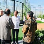 Presiden Jokowi meninjau sejumlah fasilitas di Mayapada Hospital Bandung, Kota Bandung, Jawa Barat, pada Senin, 6 Maret 2023.