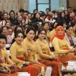 Ibu-ibu Bhayangkari Polres Badung menghadiri lomba Jegeg Bagus Badung 2023 di Gedung Balai Budaya Giri Nata Mandala Puspem Badung. Jalan Raya Sempidi, kelurahan Sempidi, Kecamatan Mengwi, Kabupaten Badung, Bali. Jumat, (12/5/2023) pagi 08.00 wita