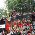 Parade menyambut kedatangan atlet sea games 2023. (Foto: Jawa Pos/Rayyan)