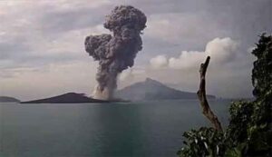 Gunung anak krakatau