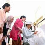 Ibu Iriana Joko Widodo mengikuti serangkaian kegiatan pendamping bersama istri Kaisar Naruhito, Permaisuri Masako di Istana Kepresidenan Bogor, Provinsi Jawa Barat, Senin (19/6/2023). (Foto: BPMI Setpres/Muchlis Jr.)