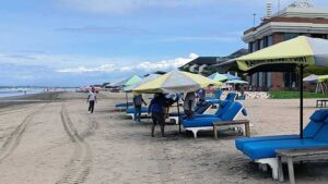 03354-Badung-Pantai-Legian