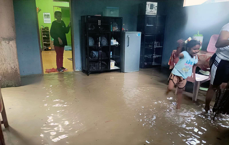 Banjir melanda wilayah Desa Lumahpelu, Kacamatan Taniwel Timur. Kabupaten Seram Bagian Barat (SBB)